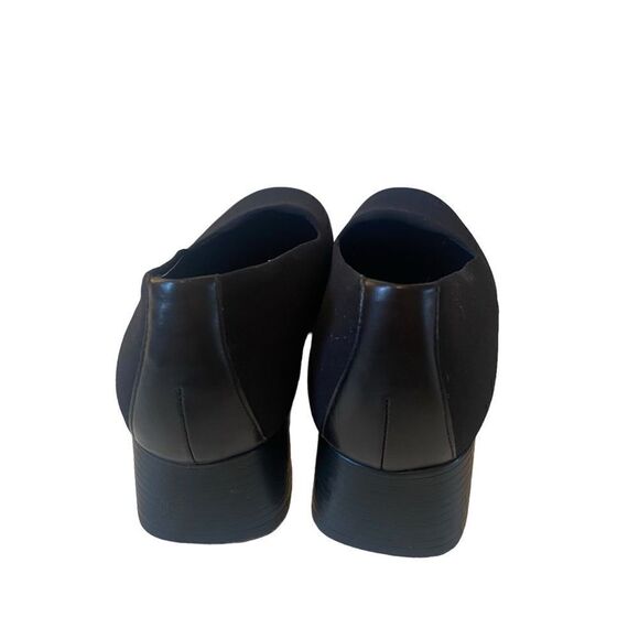 Munro Black Canvas Ladies Slip-Ons in Size 9W - Picture 3 of 7